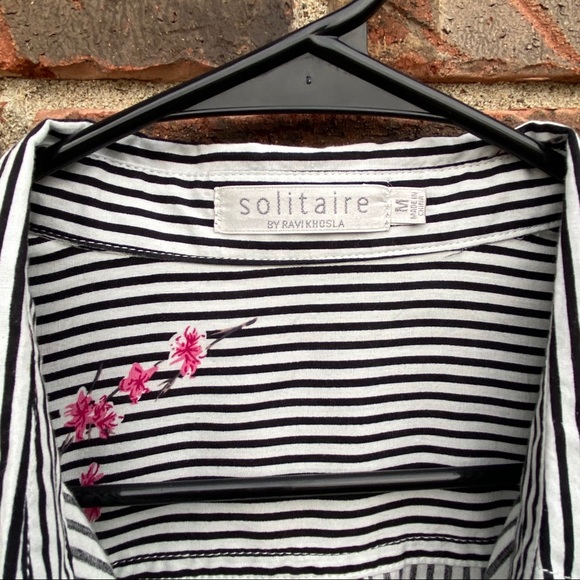 Solitaire Long Button Down Tunic Top Floral M - Picture 2 of 7